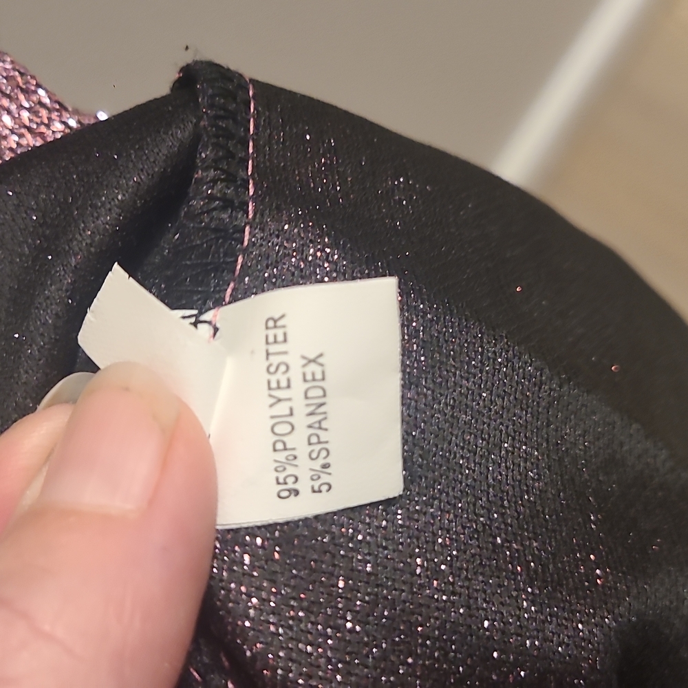 Dress - Picture 5 of 6
